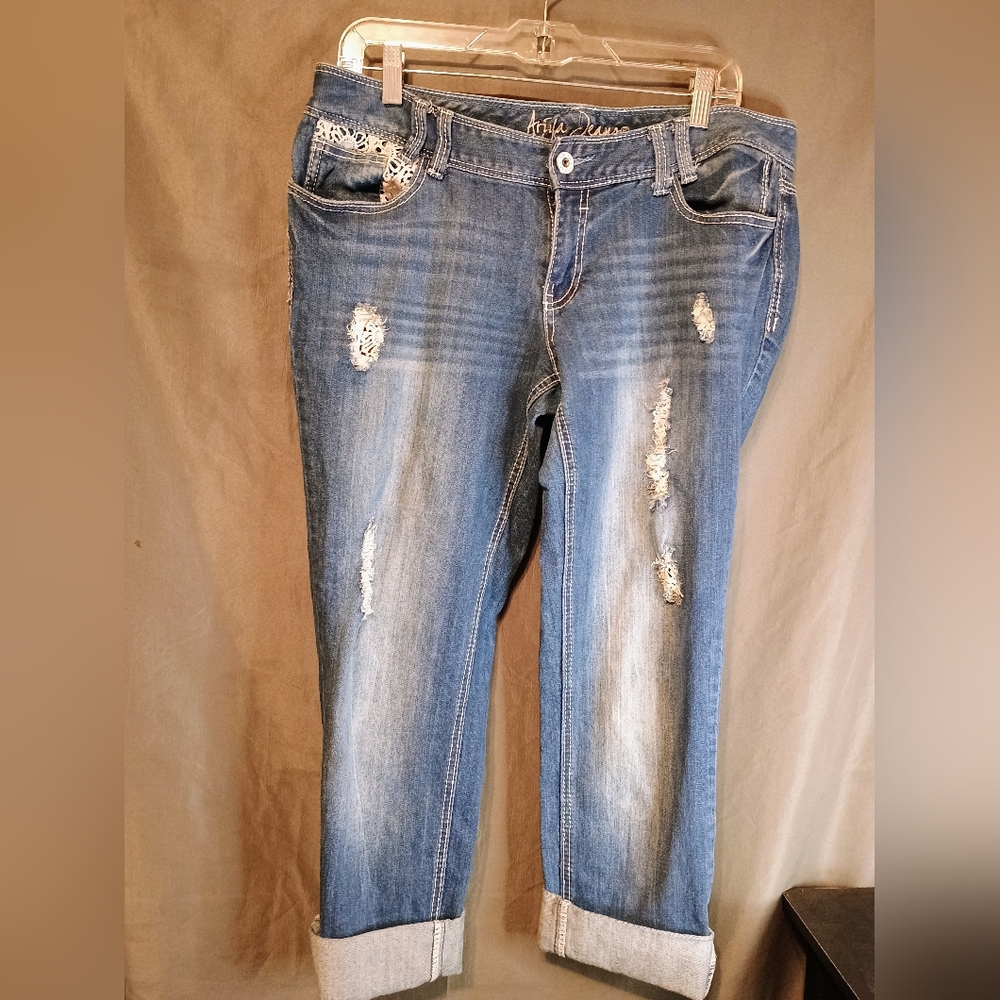 Arita Plus Size Jeans Women's  Distressed With Lace Detail Capris